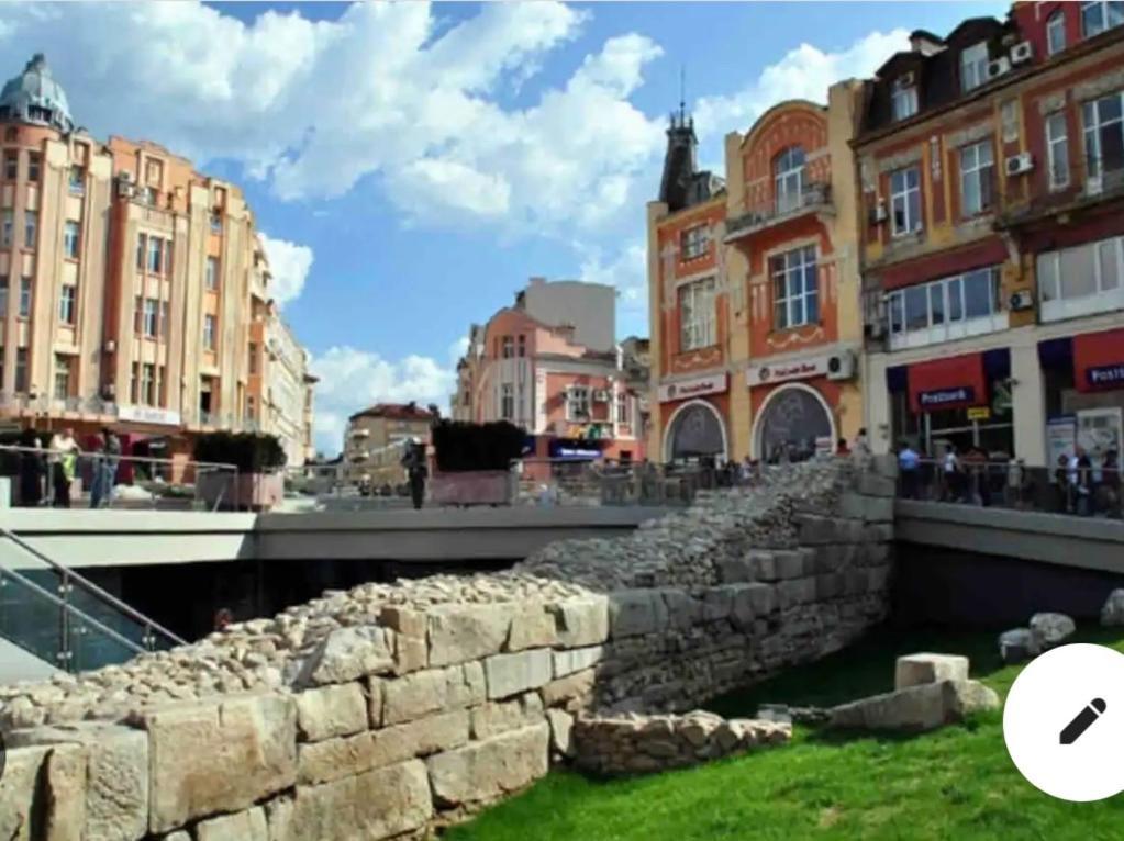 стефани Апартамент